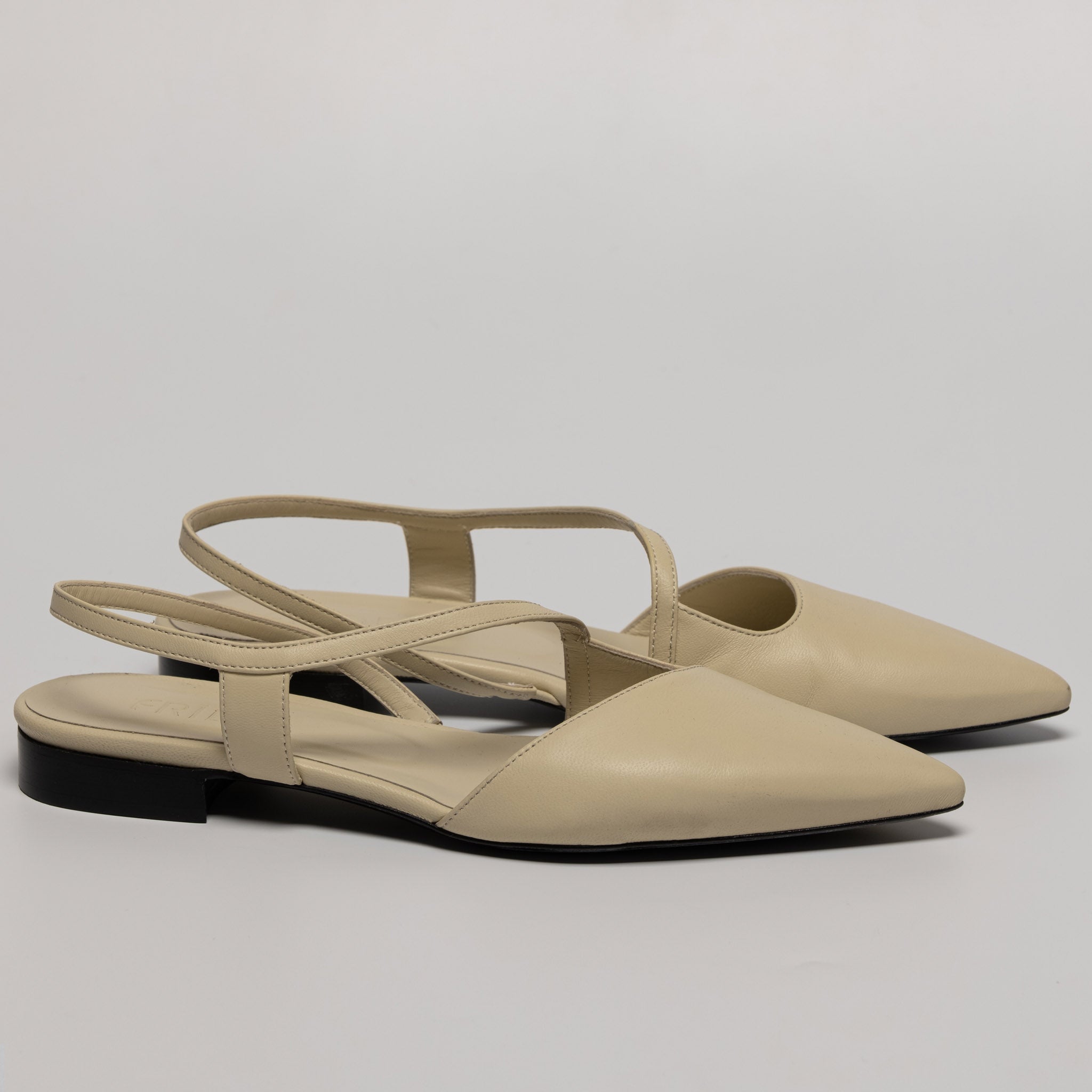 LINEA – Slingback Essential | Nappa crema