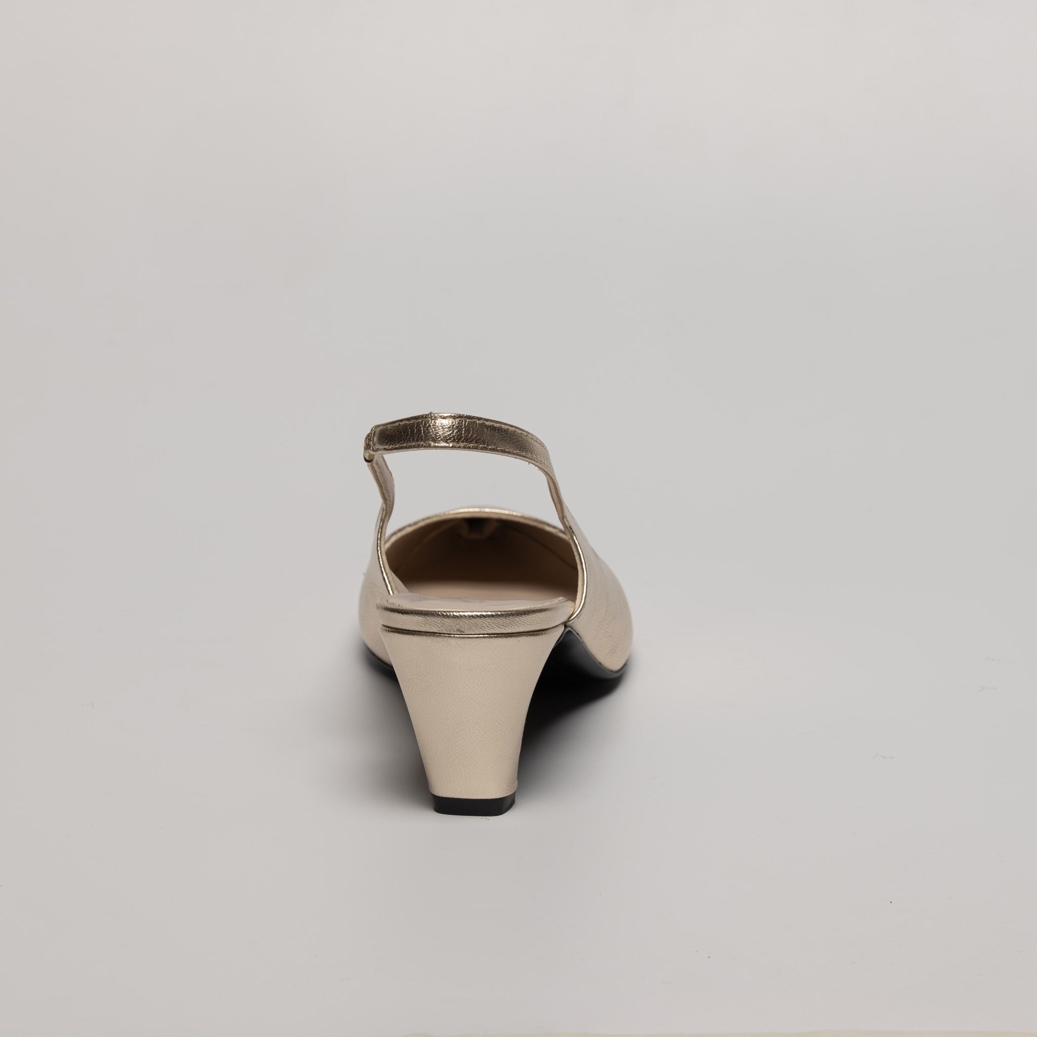 LUCE – Slingback Essential | Nappa platino