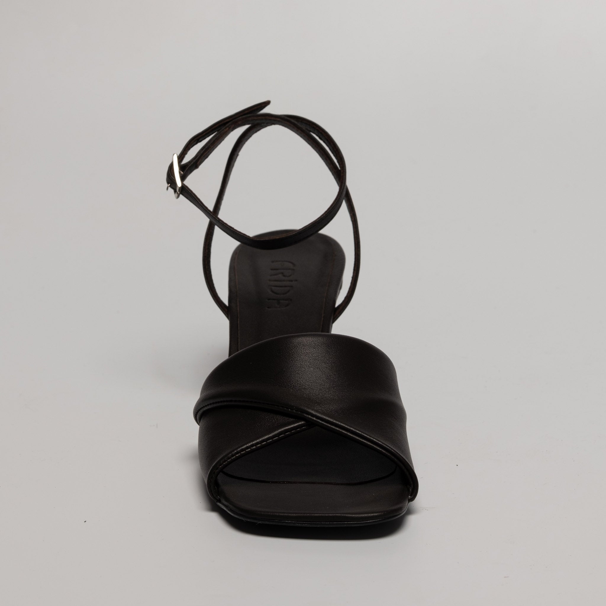 ALBA – Sandalo Essential | Nappa nera