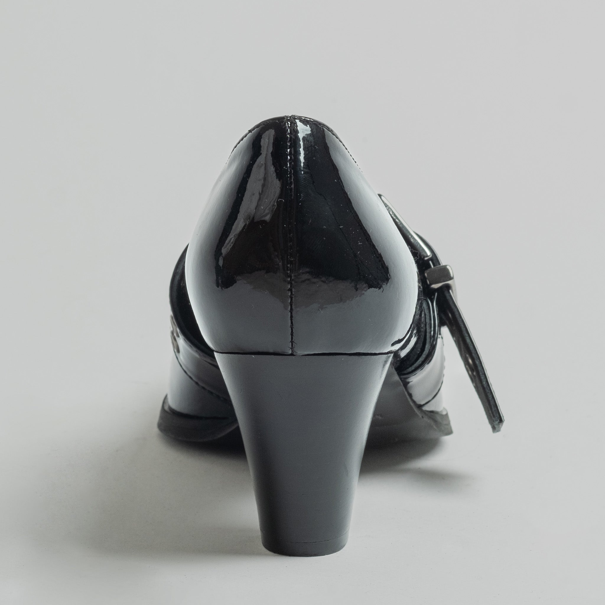 #colore_Vernice nero