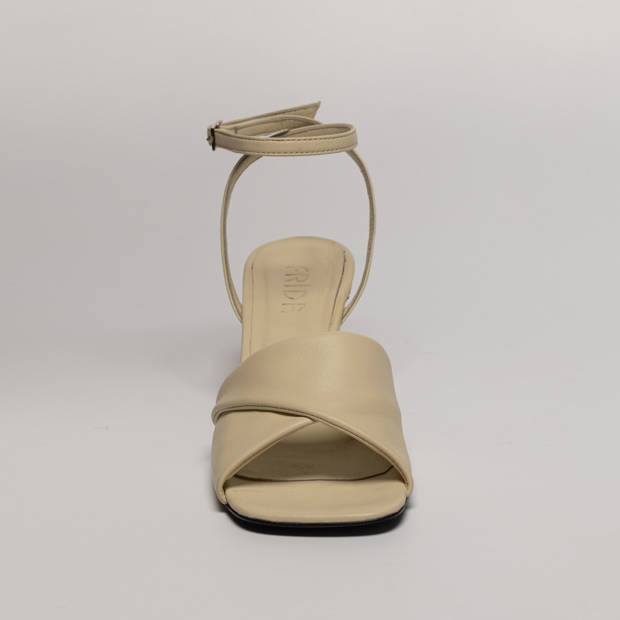 ALBA – Sandalo Essential | Nappa crema