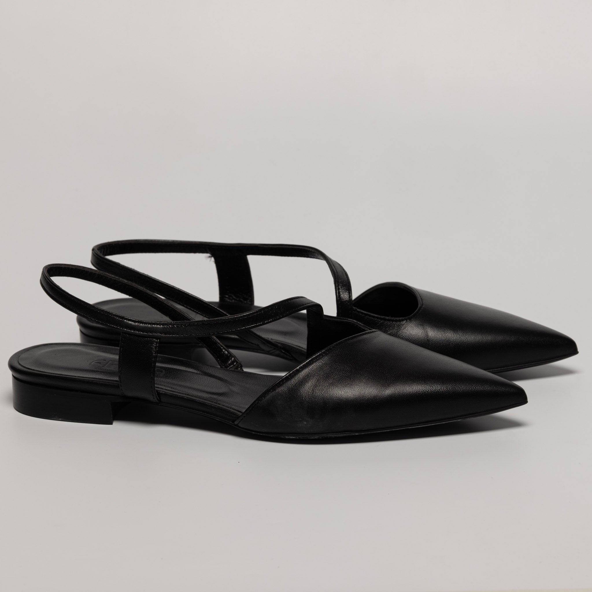 LINEA – Slingback Essential | Nappa nera